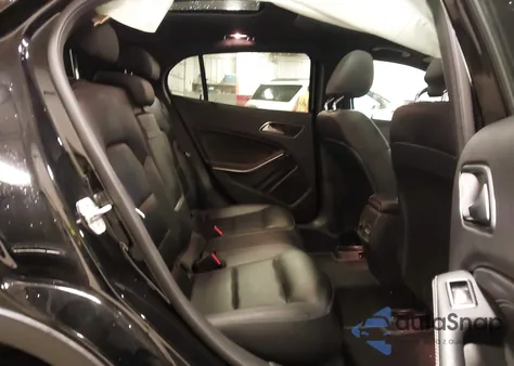 2017 Mercedes-Benz Gla 250 4Matic из США, поврежденный, VIN WDCTG4GB6HJ349428